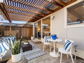 1371 Cherrywood Sq, San Jose CA 95117