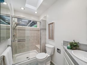3375 Freeman Rd, Lafayette CA 94595