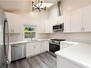 534 Adams St, Albany CA 94706