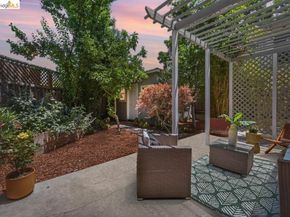 1116 E 20Th St, Oakland CA 94606