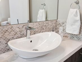 25 Diablo Dr, Oakland CA 94611