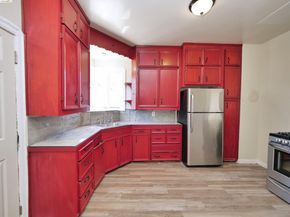 1475 70Th Ave, Oakland CA 94621