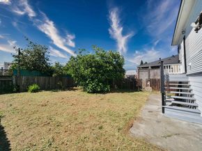 1475 70Th Ave, Oakland CA 94621