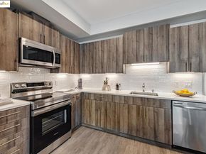 2400 Adeline ST 408, Oakland CA 94607