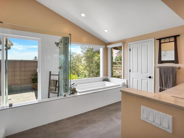 905 Moon Valley Ranch Rd, Watsonville CA 95076