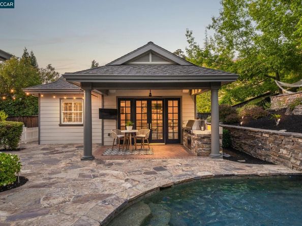 51 Brightwood Cir, Danville CA 94506