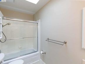 7897 Meadowbrook Court, Pleasanton CA 94588
