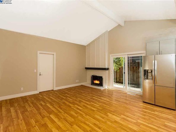 7897 Meadowbrook Court, Pleasanton CA 94588