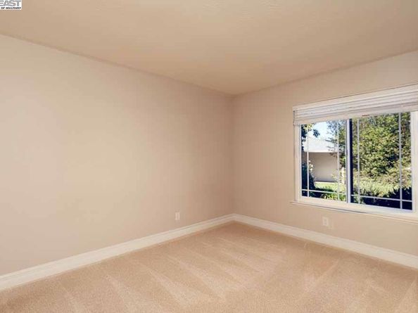 7897 Meadowbrook Court, Pleasanton CA 94588