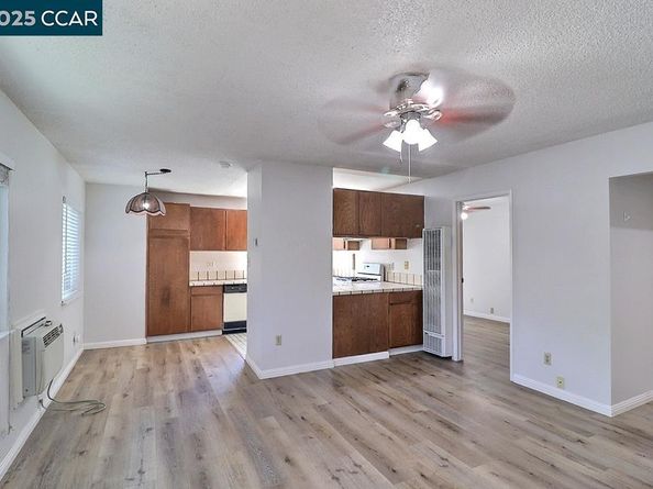 2465 Buena Vista Ave, Walnut Creek CA 94597