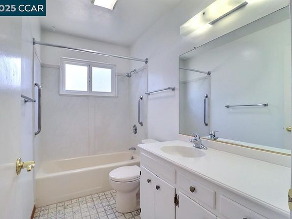 2465 Buena Vista Ave, Walnut Creek CA 94597