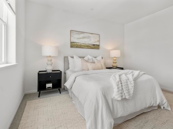 2818 Fifth Street, Alameda CA 94501