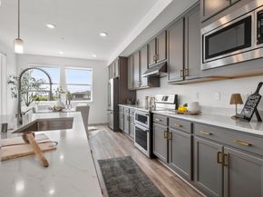 2818 Fifth Street, Alameda CA 94501