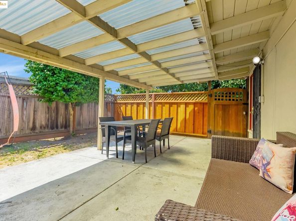27624 Orlando Ave, Hayward CA 94545