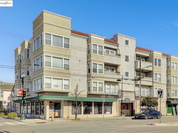 1515 14th AVE 302, Oakland CA 94606