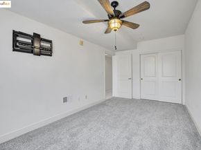 1515 14th AVE 302, Oakland CA 94606