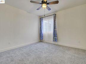 1515 14th AVE 302, Oakland CA 94606