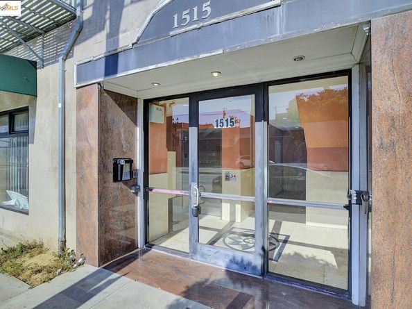 1515 14th AVE 302, Oakland CA 94606
