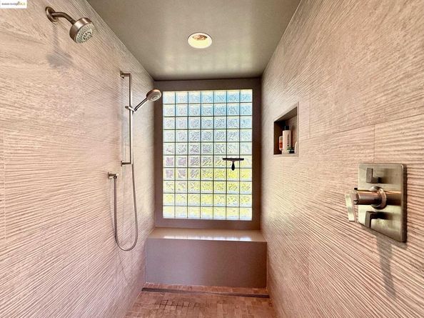 78 Scenic Dr, Orinda CA 94563
