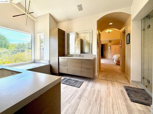 78 Scenic Dr, Orinda CA 94563
