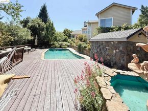 78 Scenic Dr, Orinda CA 94563