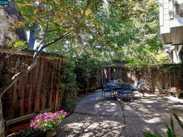 46 Danville Oak Pl, Danville CA 94526