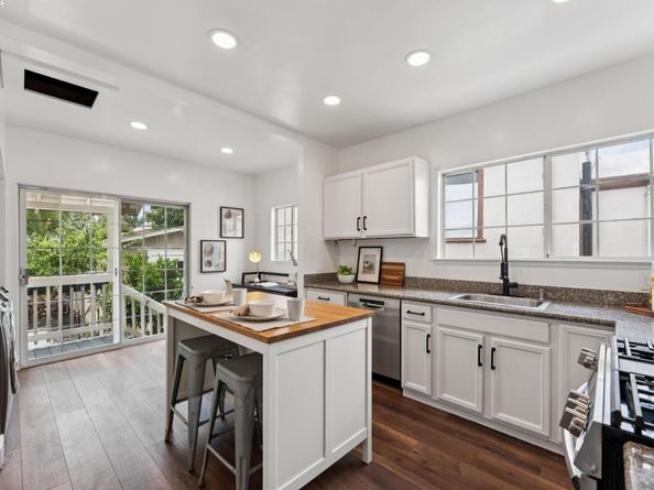 2512 67th Ave, Oakland CA 94605