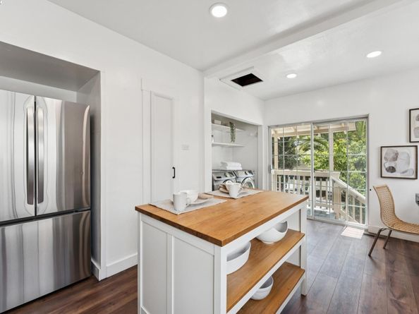 2512 67th Ave, Oakland CA 94605