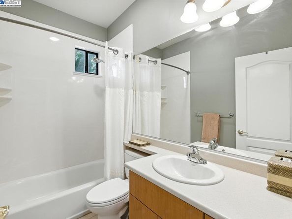 21798 Independent School Rd, Castro Valley CA 94552