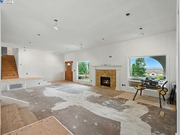 21798 Independent School Rd, Castro Valley CA 94552