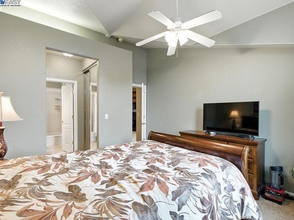 21798 Independent School Rd, Castro Valley CA 94552