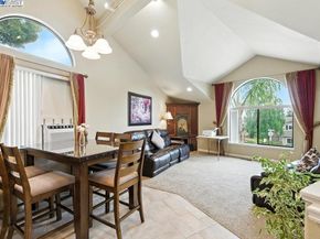 21798 Independent School Rd, Castro Valley CA 94552