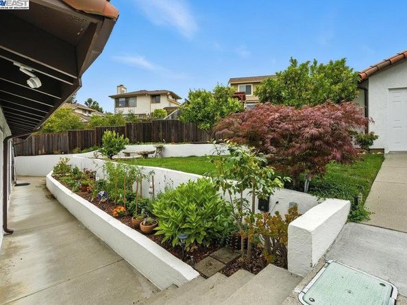 21798 Independent School Rd, Castro Valley CA 94552