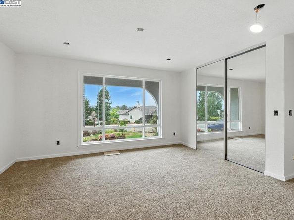 21798 Independent School Rd, Castro Valley CA 94552
