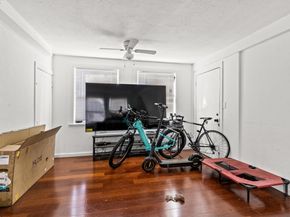 812 Lisbon, Oakland CA 94601