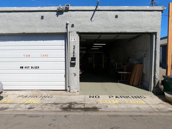 812 Lisbon, Oakland CA 94601