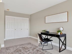 64 Schooner Hl, Oakland CA 94618