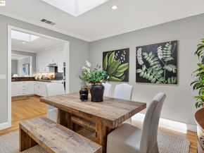 64 Schooner Hl, Oakland CA 94618