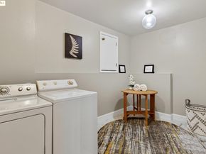 64 Schooner Hl, Oakland CA 94618