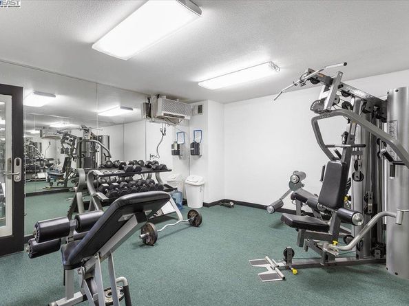 1318 B Street 314, Hayward CA 94541