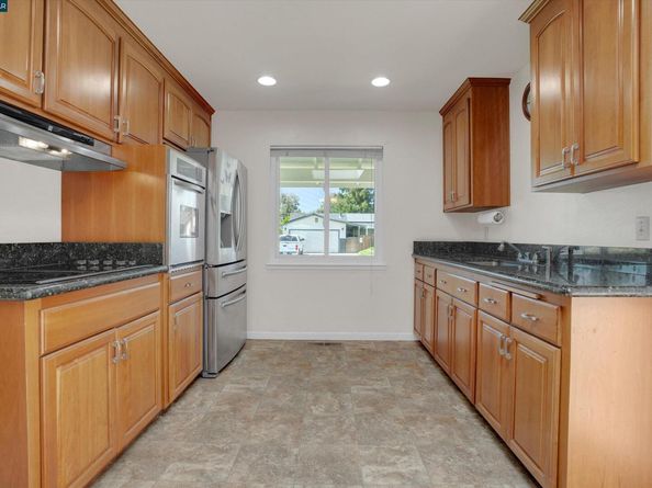 3455 Halifax Way, Concord CA 94520