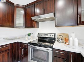 4423 Corto Monterey, Union City CA 94587