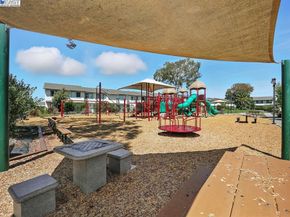 4423 Corto Monterey, Union City CA 94587