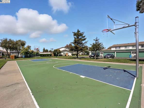 4423 Corto Monterey, Union City CA 94587