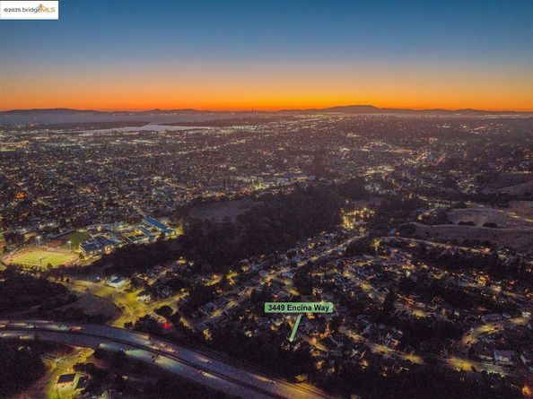 3449 Encina Way, Oakland CA 94605