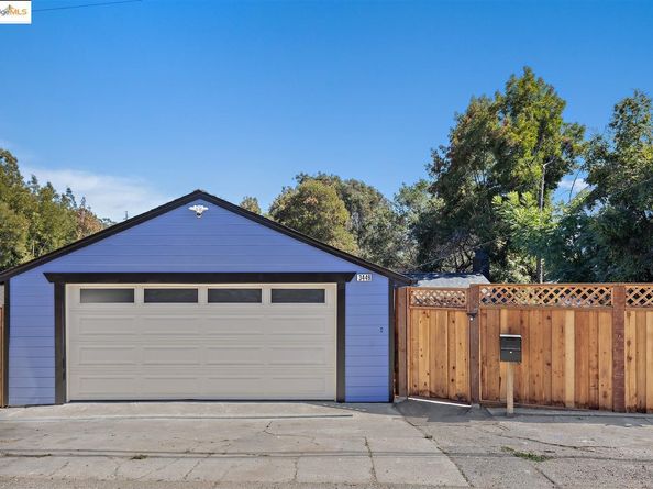 3449 Encina Way, Oakland CA 94605