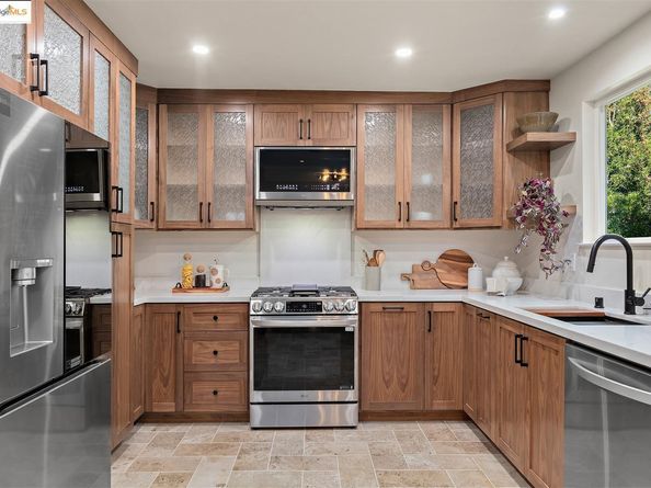 3449 Encina Way, Oakland CA 94605