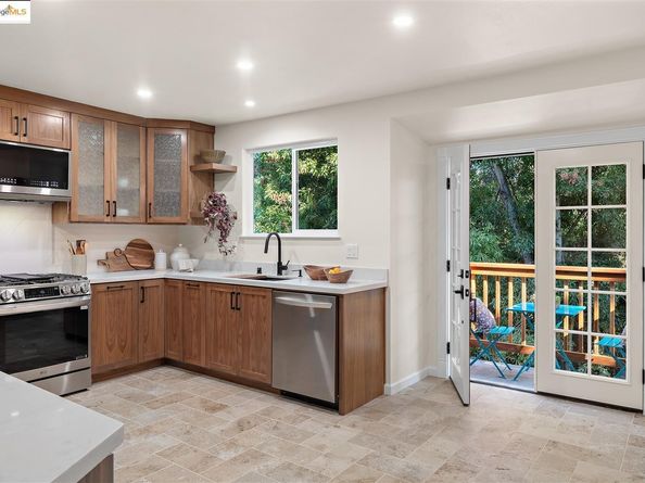3449 Encina Way, Oakland CA 94605