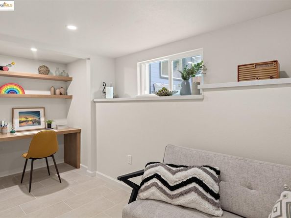 3449 Encina Way, Oakland CA 94605