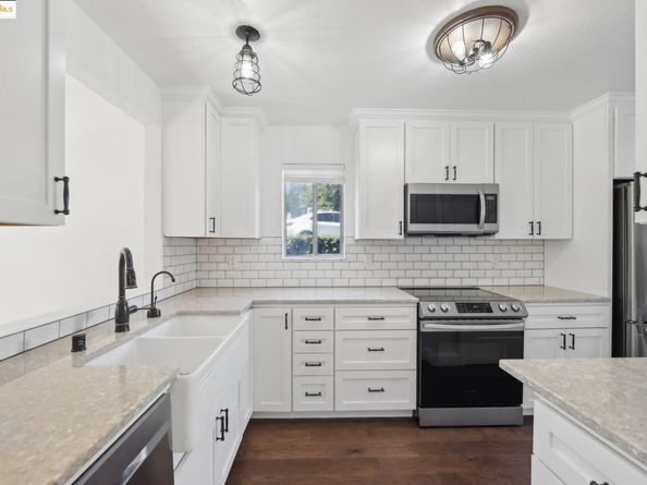 204 Pebblecreek Ct, Martinez CA 94553